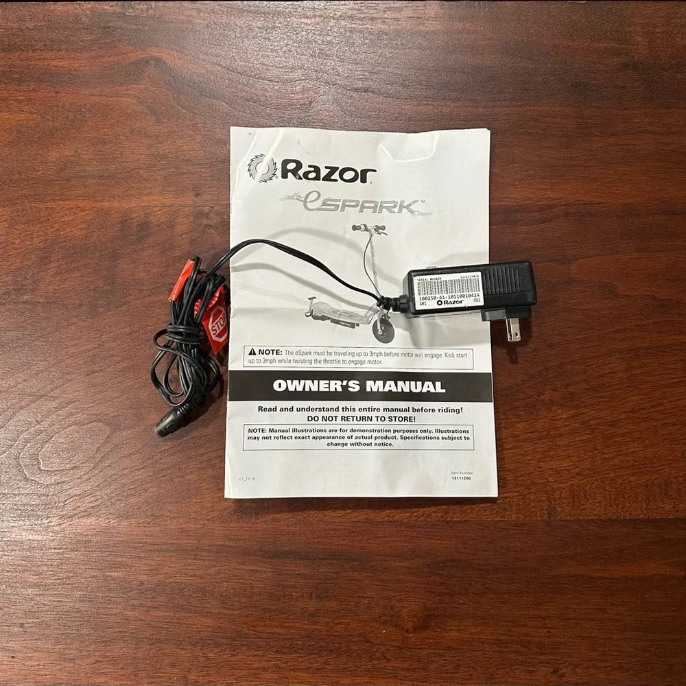 QILI POWER Model QL-09009-B2400600H Razor Charger & Spark Scooter Cartri
